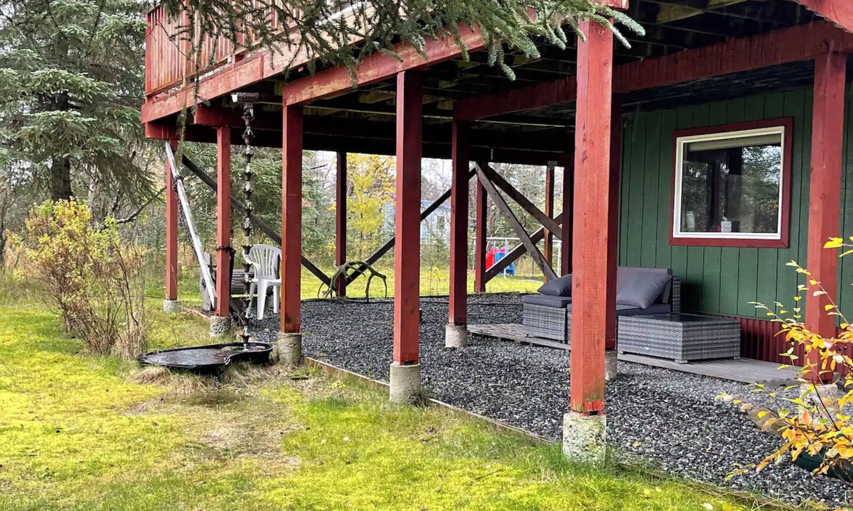 Bristol Bay Borough Apartment | The Grotto Alaska 1BR Apartment, Near Katmai!