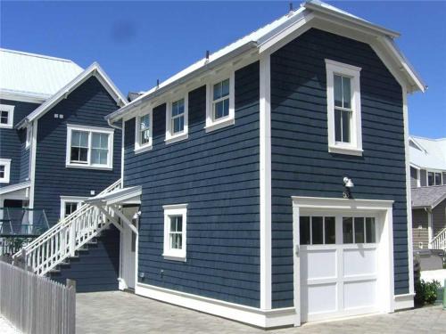 Seabrook House | The Ladybug by Seabrook Hospitality