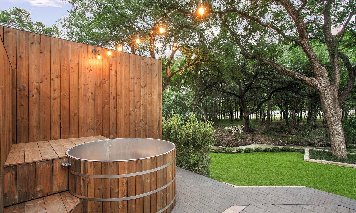 South Lamar House | Thonton Unit A & B