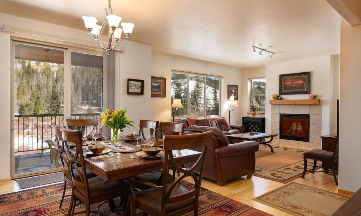 Winter Park Condo | Trailhead 524 Clubhouse w/Hot tub | Pool