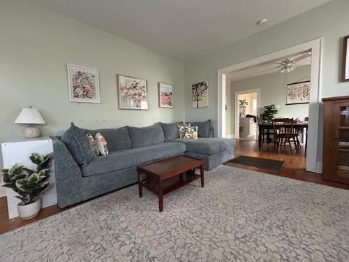 Ashland House | Tranquility Corner