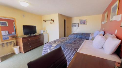 Eads Hotel | Travelors Lodge Motel & RV Park US-287&US-96
