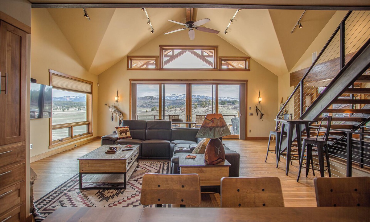 Loma Linda House | Upscale Retreat in Pagosa Springs For Families or Groups