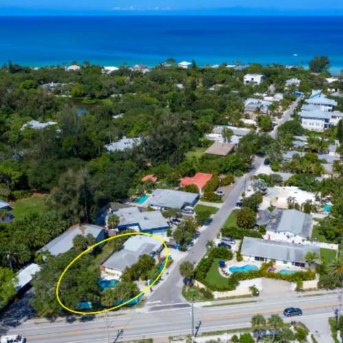 Siesta Key House | Vacation Home With Pool in siesta key sarasota