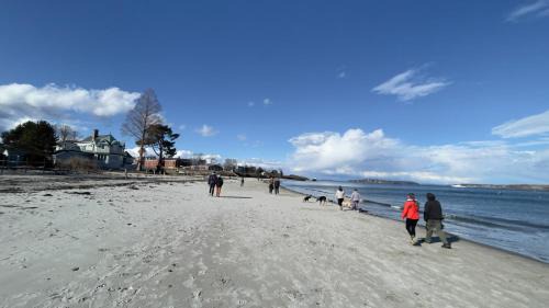 Willard House | Walk to Willard Beach
