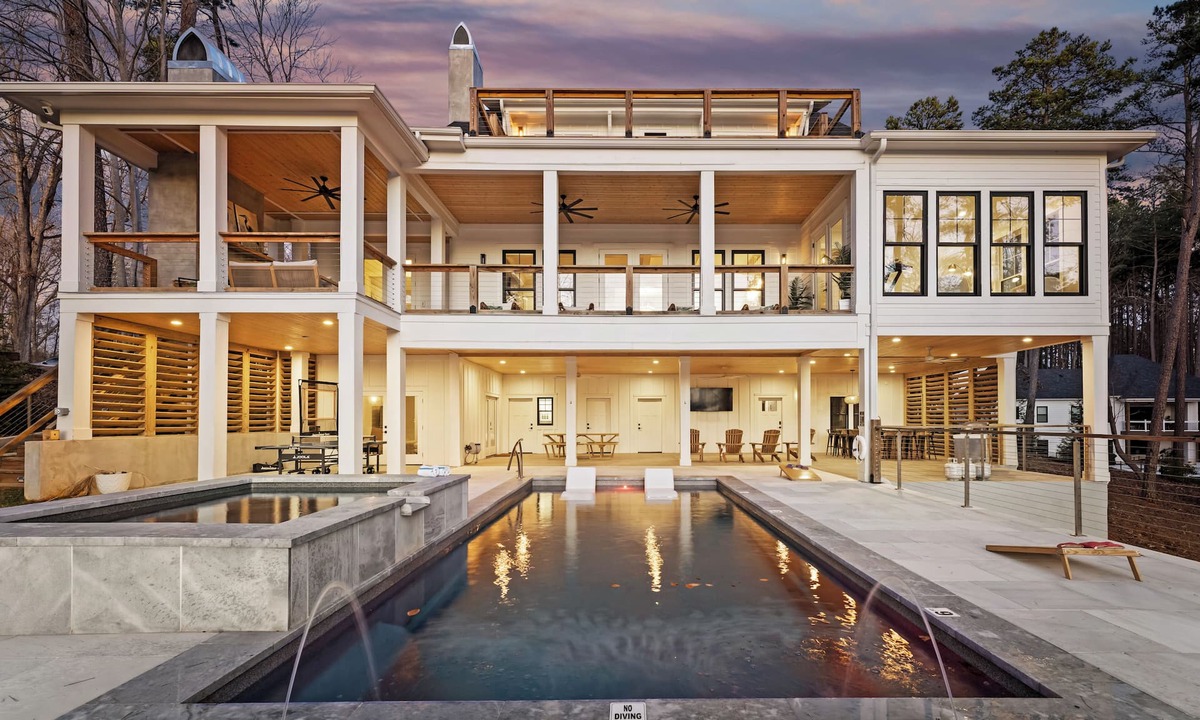 Mooresville Villa | Waterfront Estate + Dock + Pool | Game Room | Sleeps 16 | Southern Belle Estate