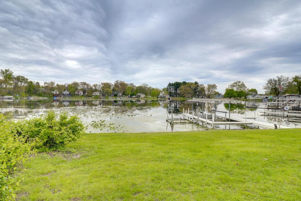 North Webster House | Waterfront Lake Webster Retreat w/Pier & Views