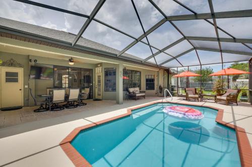 Spring Hill House | Weeki Wachee Retreat: Heated Pool and fenced Yard