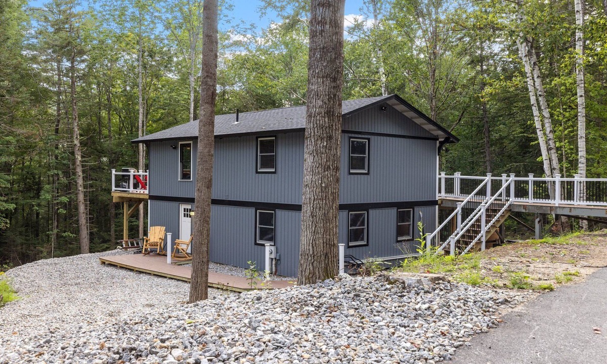 Thornton House | White Mountain Getaway;Hike and Ski Nearby
