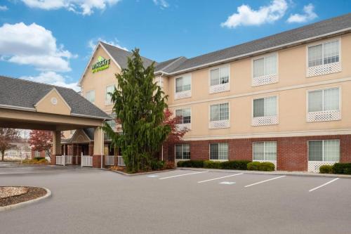 Ontario Hotel | Wingate Suites By Wyndham Mansfield Ontario