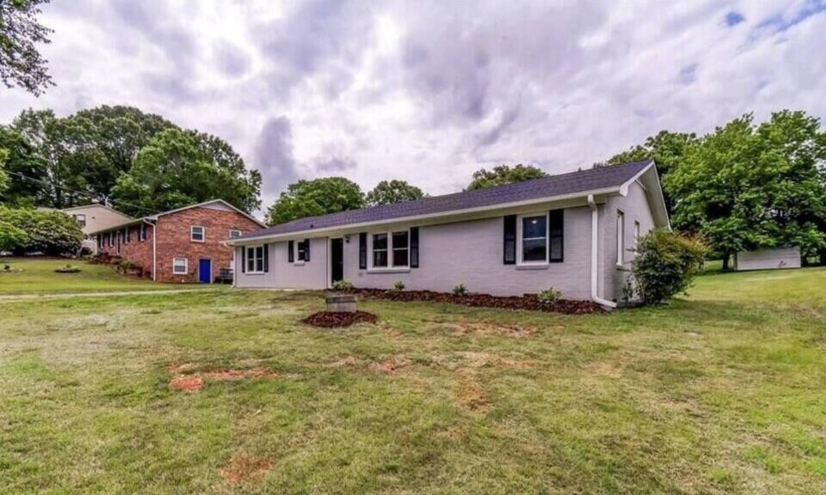 Winston - Salem House | Winston Haven with gym/game room/pet friendly