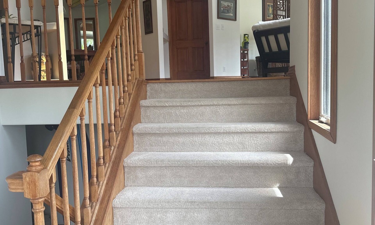 Waimanalo Beach House | Wonderful executive home steps from a gorgeous beach 30 night stay required!