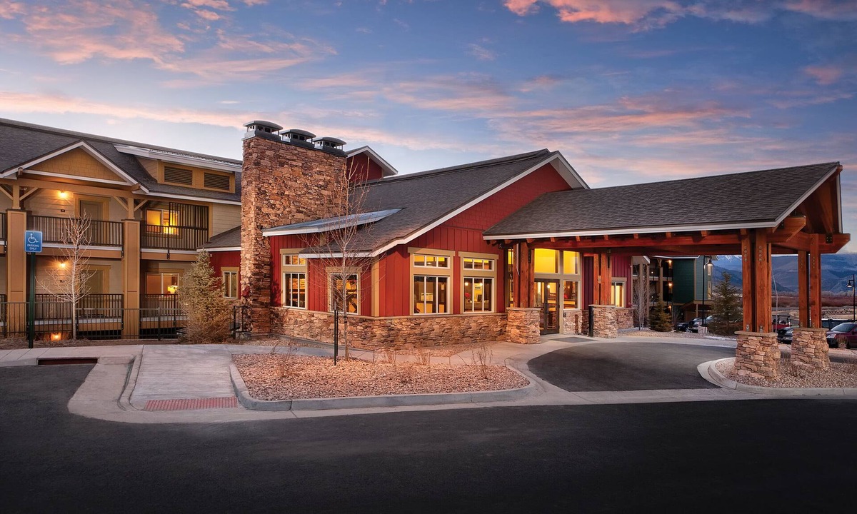 Grand Elk Ranch Hotel | WorldMark Granby - Rocky Mountain Preserve