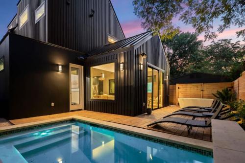 Holly House | Zen Haus East Austin Spa Retreat Pool Sauna Gym