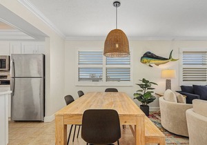 Corner Unit Top Floor | Gulf Views, Beachfront & Walk to Dining