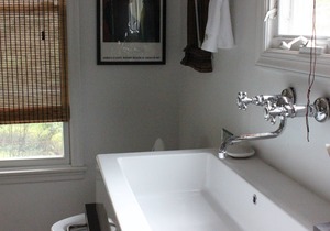 Fresh, Modern Westhampton NY home near village and ocean beaches