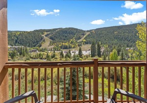 Spacious Condo w/Mountain & River View from Balcony, Close to Mountain House