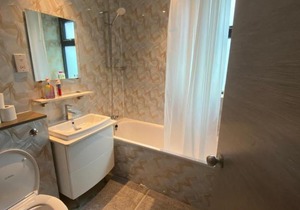 Spacious Shared Double Bedroom in London