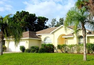 Superb Home Perfect Place, 3 bed 2 baths, SW facing pool and spa, near shops, restaurants, GOLF. Free wifi, bikes, gas BBQ, best home around.