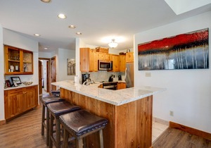 TR1211 | Phenomenal Mtn Getaway | Close to Skiing | Hot Tubs | A/C