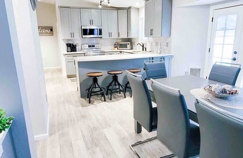Northglenn House | $0 Fees-Modern Home; Easy to Downtown/Scenic Trail