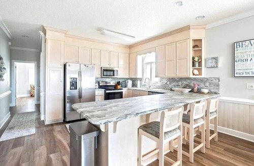 Sunset Beach House | 074E La Casa Blanca East by Sunset Vacations