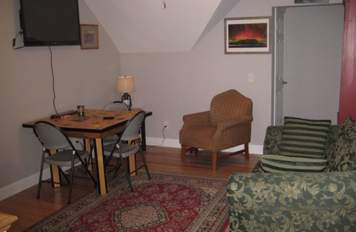 Rockwood Bed & Breakfast | 1-bedroom bed & breakfast at Bears Den Lodge B & B/Suit 4
