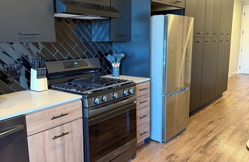 East Congress Condo | 1-bedroom condo with Luxury Amenities in Austin