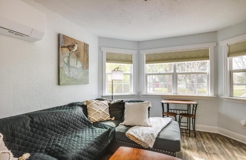 Conroe Apartment | < 1 Mi to Downtown Conroe: Charming Apartment