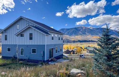 Crested Butte South House | 10 Mi to Slopes! Mtn-View Crested Butte Retreat
