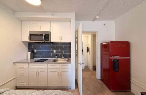 St. Johns Apartment | [11] ATX Studio: 3 Twin Beds, Sleeps 3