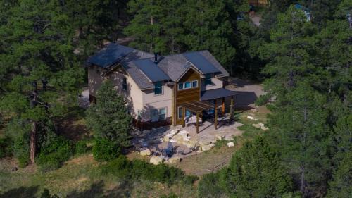 Durango House | 151 Oak Road