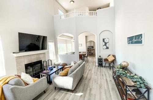 Gleneagle House | 15524 Candle Creek