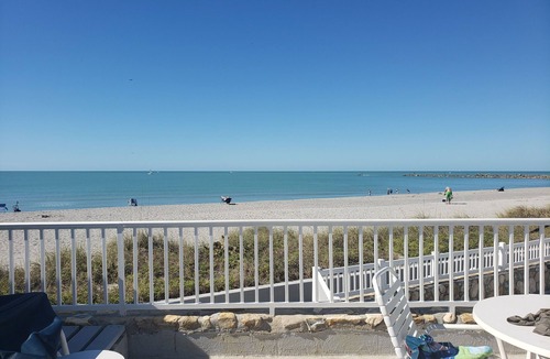 Venice Condo | 2 BEDROOM/2 BATHROOM CONDO WITH BEACH ACCESS FOR REMAINDER OF 2022