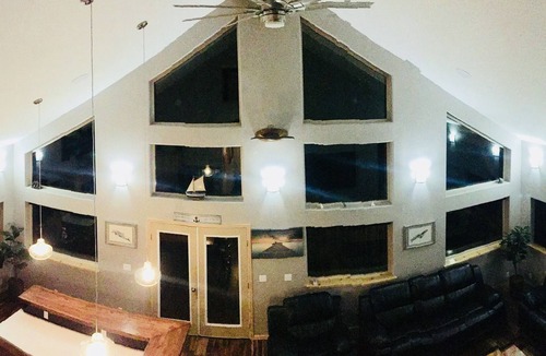 Bear Creek House | 2 bedroom house with hot tub located in Seward