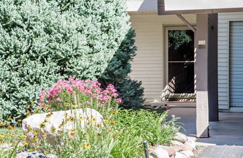 Carbondale Condo | 2 BR Condo with 2 Fishing Badges! 24 Mi. to Aspen