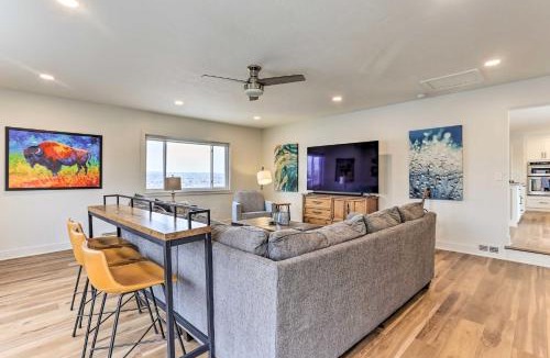 Castle Rock House | 2 Mi to Dtwn Castle Rock: Home w/Furnished Patio