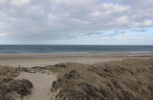 Sagamore Beach House | 244 Phillips Rd