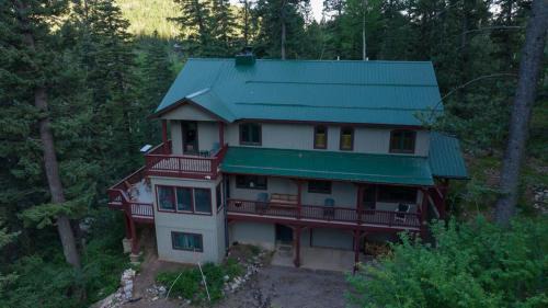 Columbine Lake House | 246 Beaver Circle