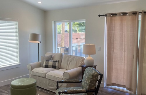 Salida House | 28 Day or Longer Stay in Loft with huge second story deck & awesome Mntn. Views