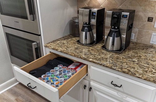Austin House | 3/4N Specials Pool King Bed Giant games Single level Space Firepit Min DT Austin