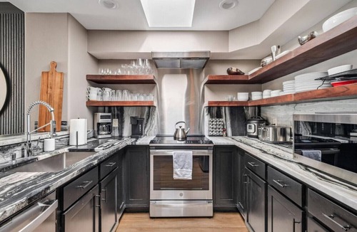 Eagle-Vail Condo | 3 Bed/2 Bath Central Upscale Home near BC & Vail