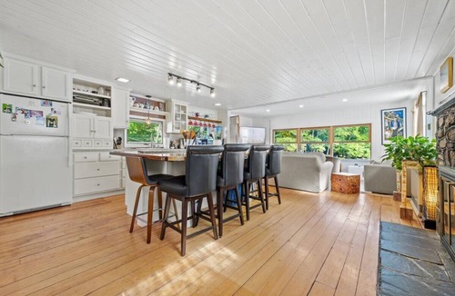 Gray House | 3-story waterfront haven w/unparalleled views, Hotspring spa, watch our video!