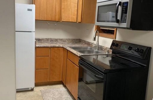 Fairbanks Apartment | 305 2bd Lower · Moose 2 bedroom lower, close to downtown