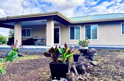 Keaau House | 3BR 2BA Home + Own Private Tropical Orchard!