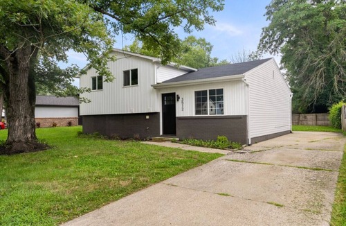 Gahanna House | 3BR SFH made for easy comfy stays