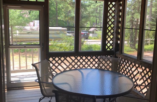 Chocorua Ski and Beach House | 4 BR - 1 BA - Sleeps 9