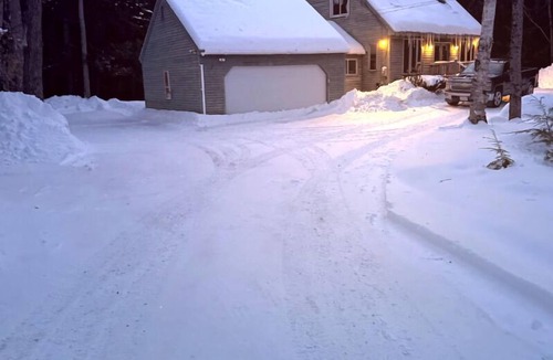 Intervale Ski Chalet | 4 BR/4 BA Near Attitash, Storyland & Shopping