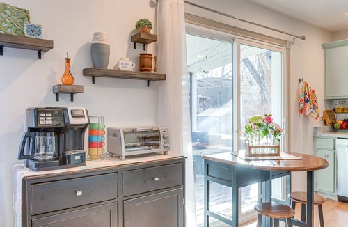 Lakewood House | 4 Mi to Hwy Access for Mtn Fun: Family Getaway!