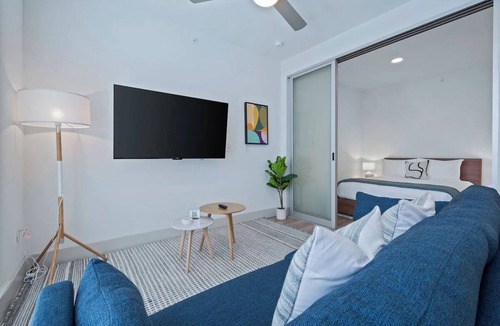 Waller Creek District Hotel | 4 Units | Long-Stay Ready Haven | Capitol & South Congress Hotspots in Austin